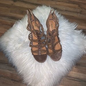 BROWN WEDGES👡